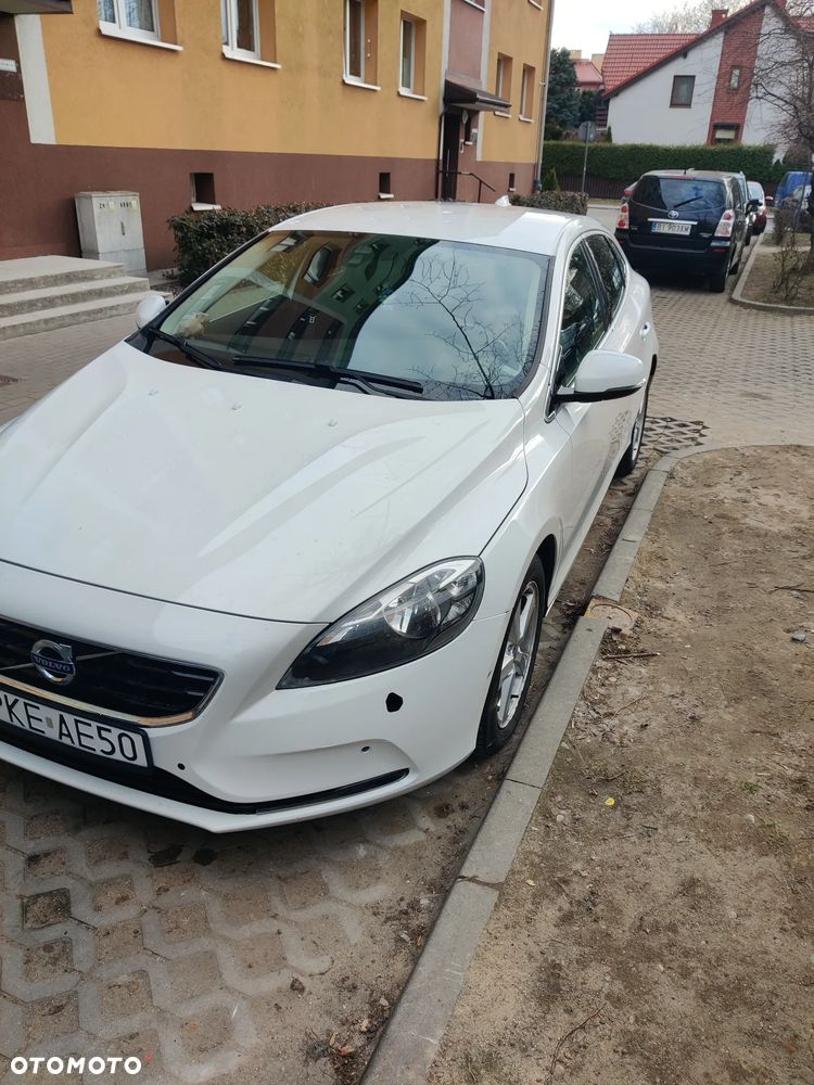Volvo V40 D2 - 1
