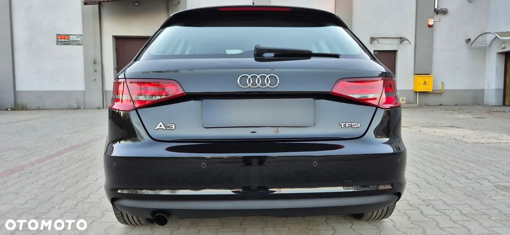 Audi A3 Sportback 1.2 TFSI Attraction - 32