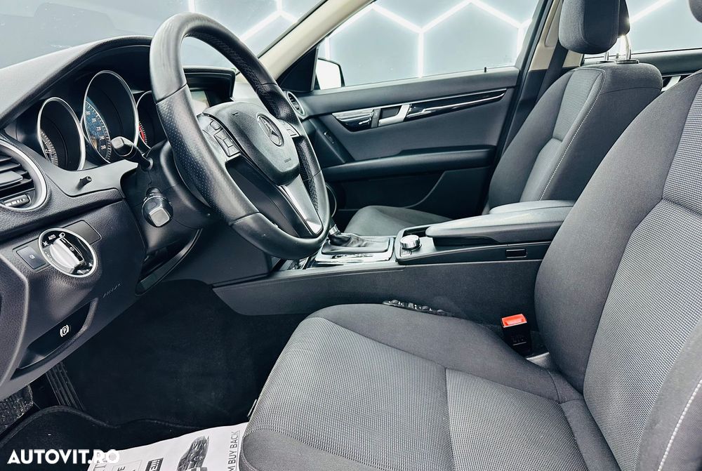 Mercedes-Benz C 220 CDI 7G-TRONIC Avantgarde Edition - 14