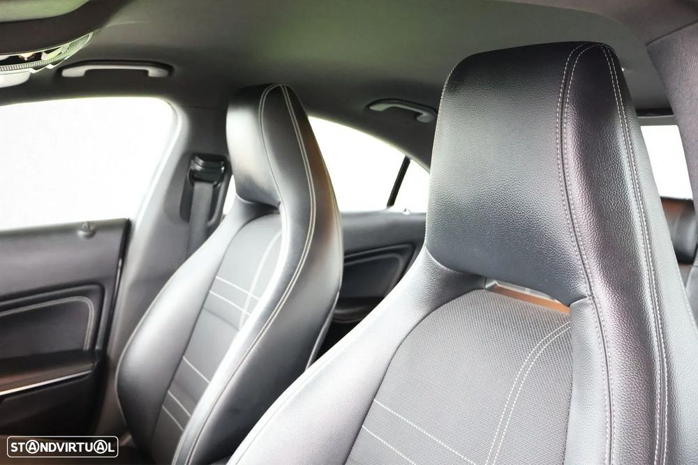 Mercedes-Benz CLA 180 - 18