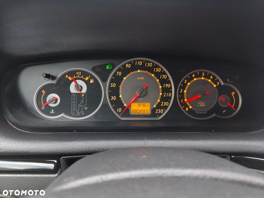 Citroën C5 HDi 135 Automatik Exclusive - 4