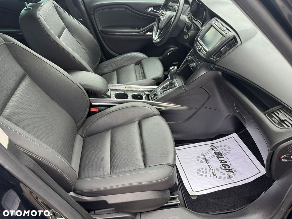 Opel Zafira - 14
