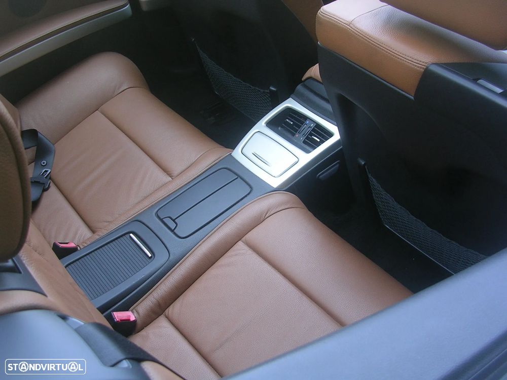 BMW 325 i - 17