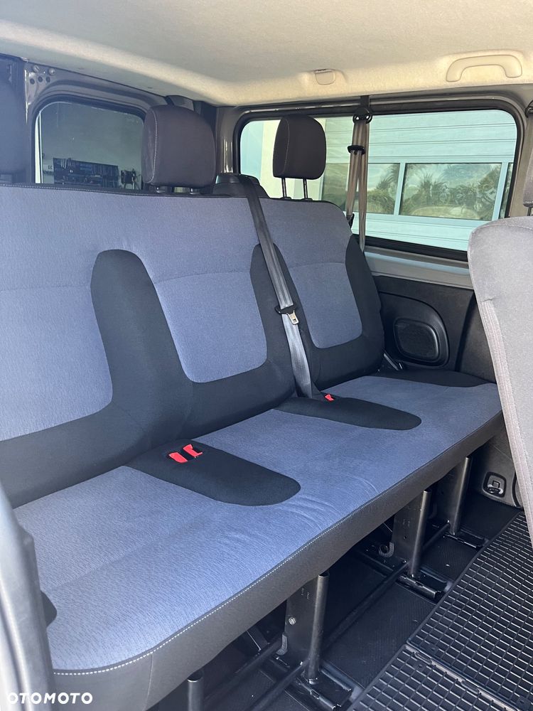 Opel Vivaro - 9
