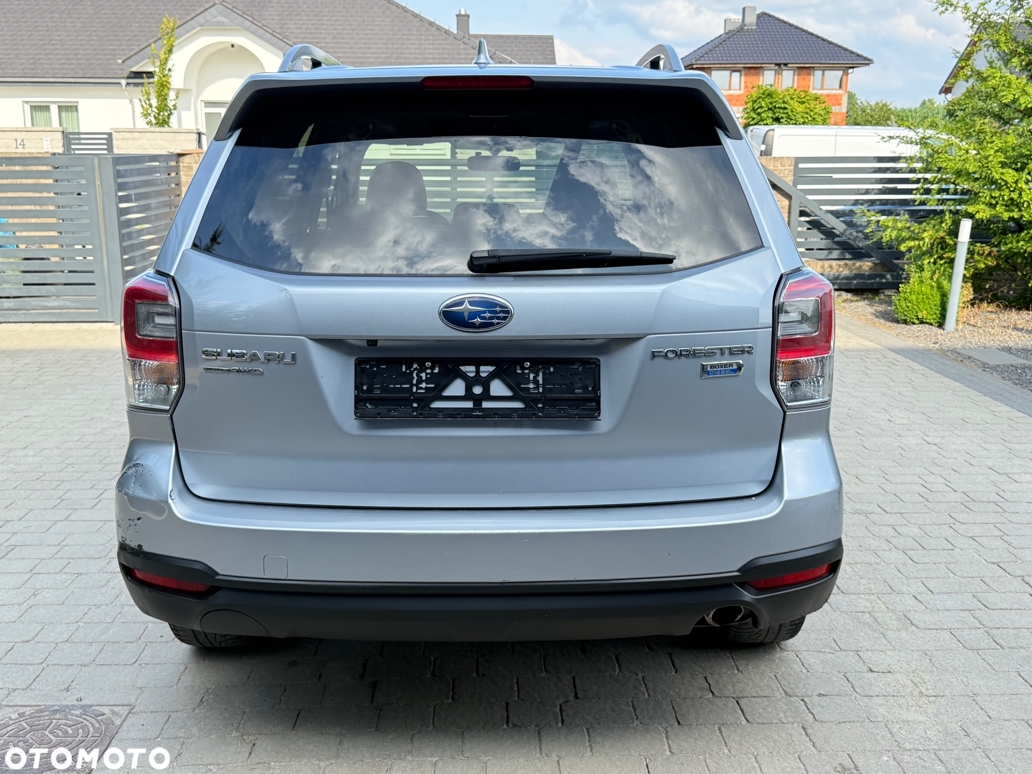Subaru Forester 2.0D Platinum Lineartronic EU6 - 12