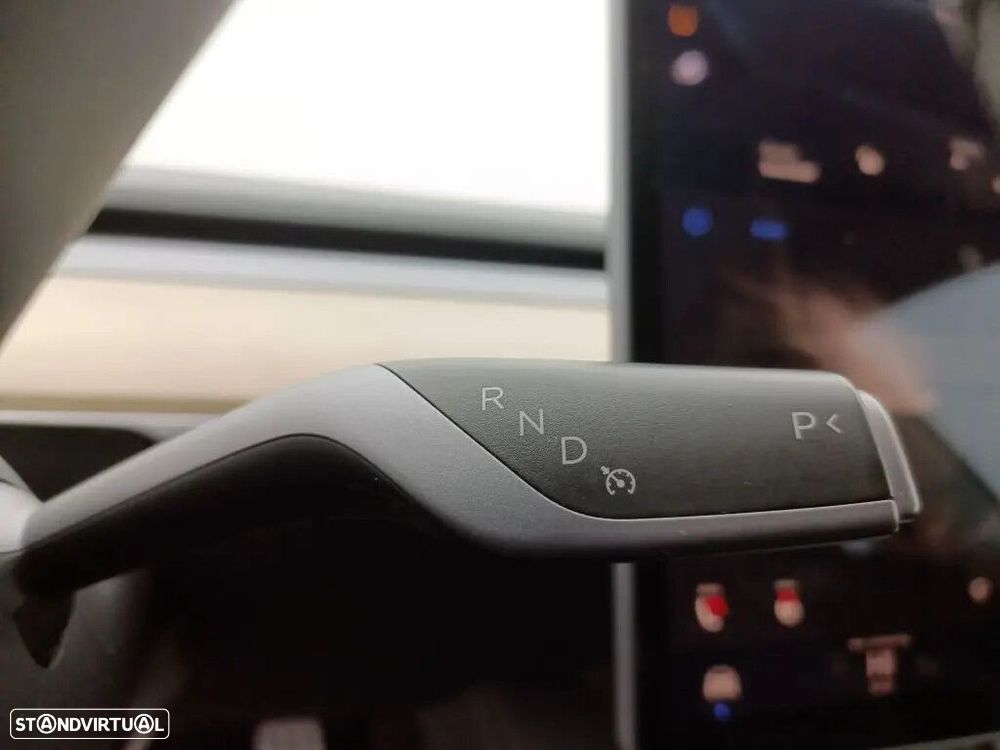 Tesla Model 3 Performance Dual Motor AWD - 18