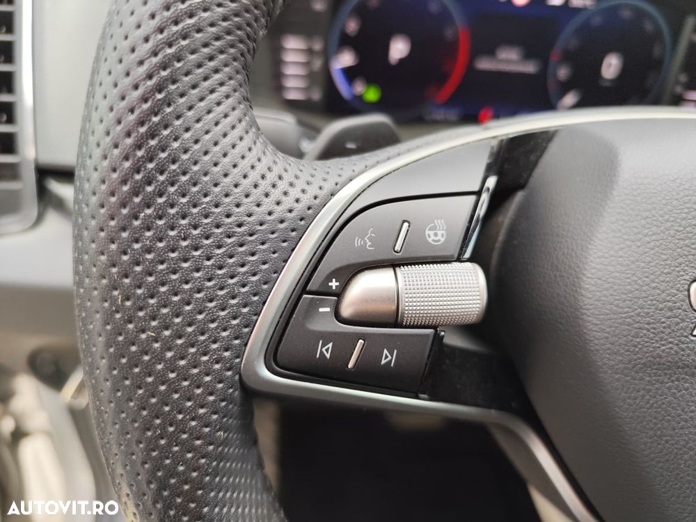Skoda Karoq 1.5 TSI DSG Selection - 12