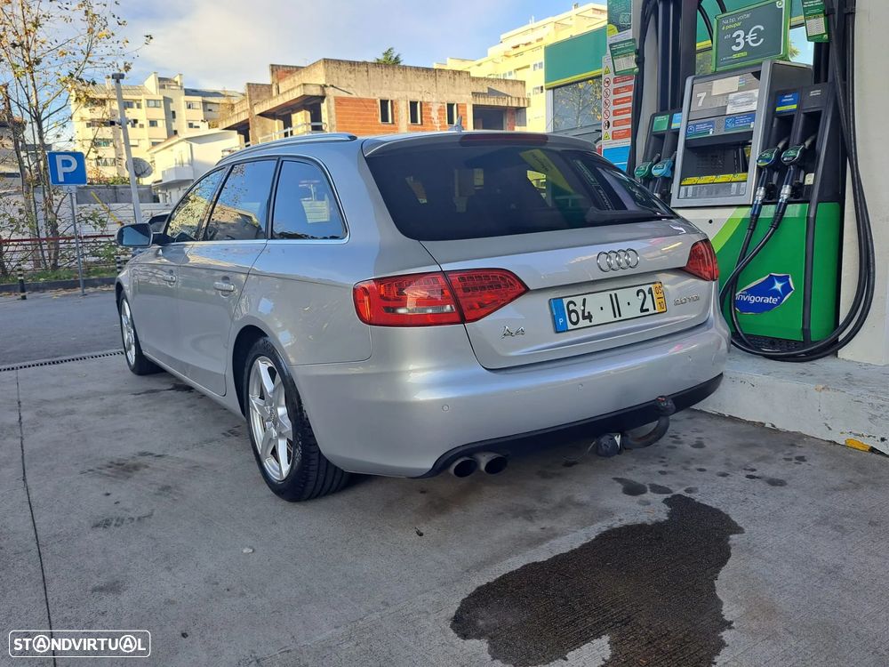 Audi A4 Avant 2.0 TDi Exclusive - 8