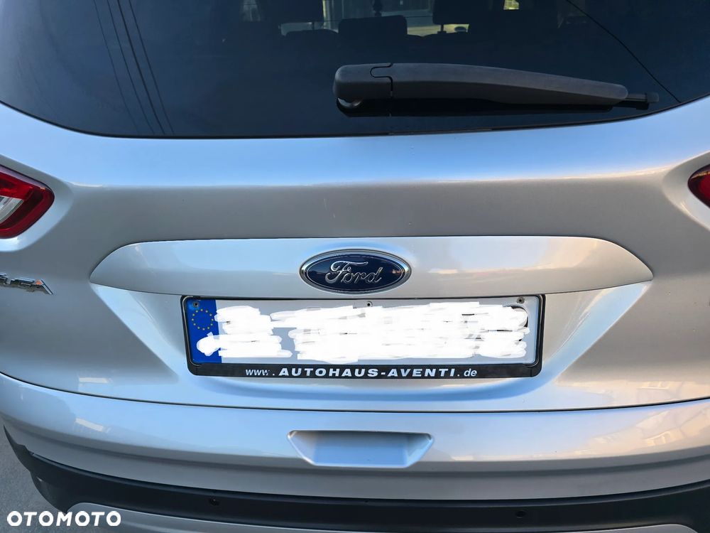 Ford Kuga - 16