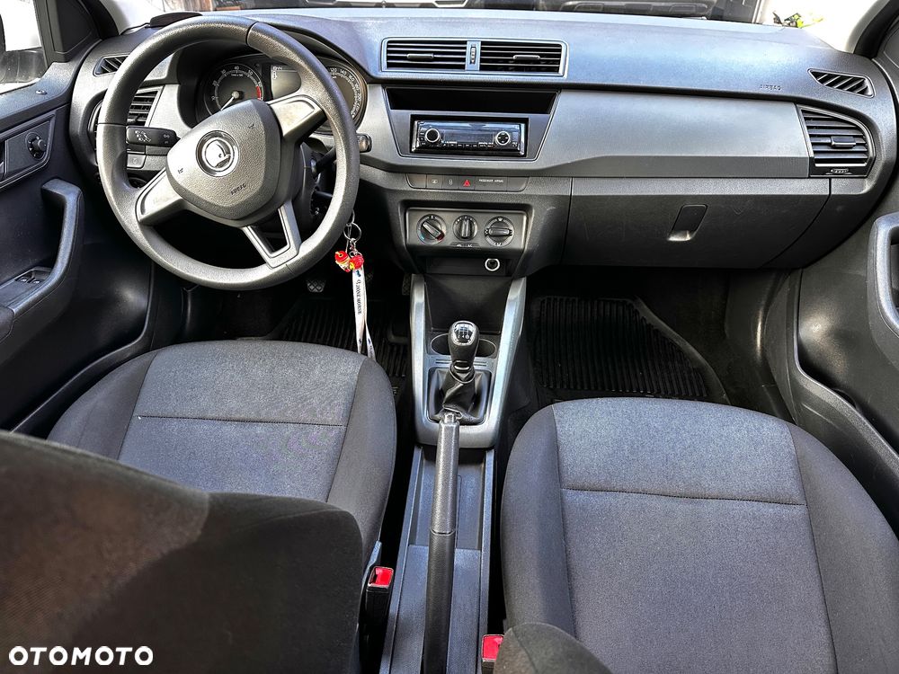 Skoda Fabia 1.0 Active - 12