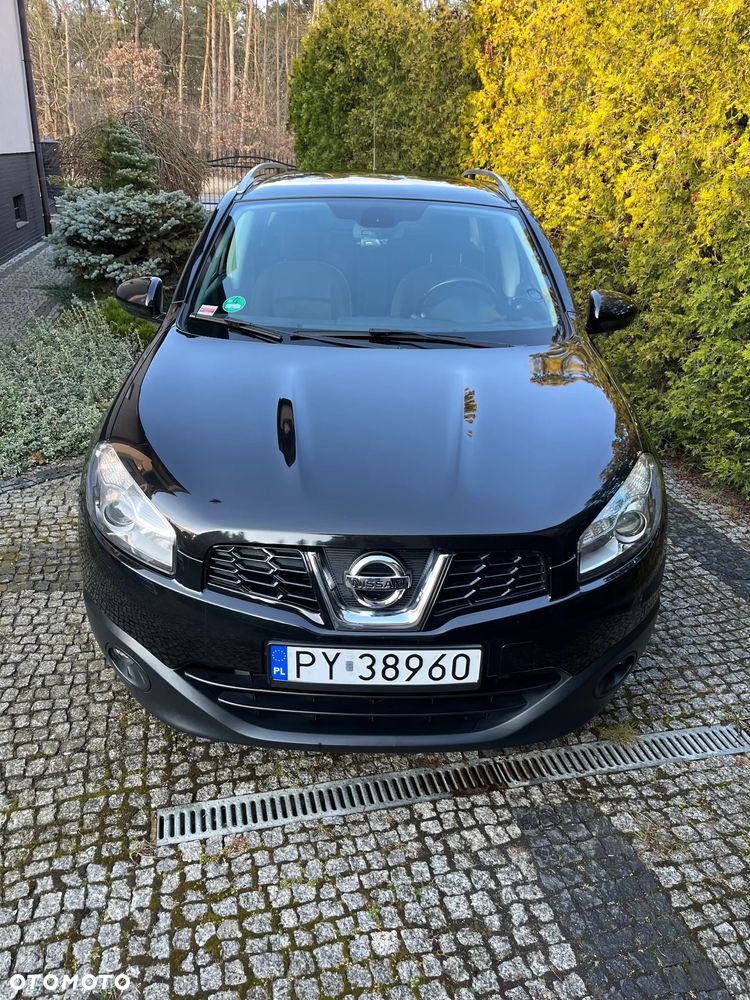 Nissan Qashqai 2.0 dCi 4x4 Tekna - 2