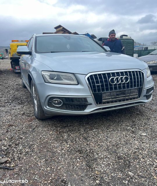 Dezmembrez Audi Q5 8R [facelift] [2012 - 2017] Crossover 2.0 TFSI Hyb - 8