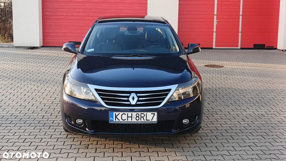 Renault Latitude - 12