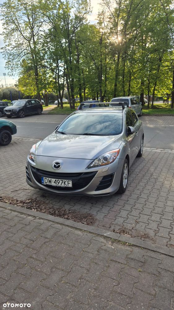 Mazda 3 1.6 Exclusive + - 1