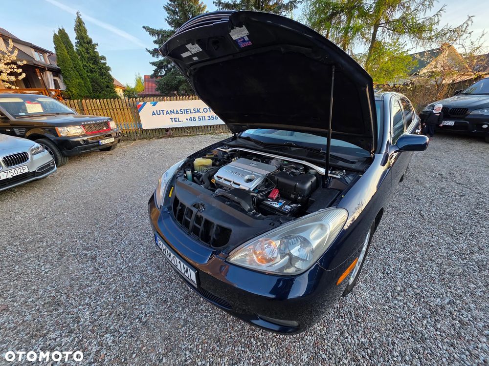 Lexus ES Standard - 11