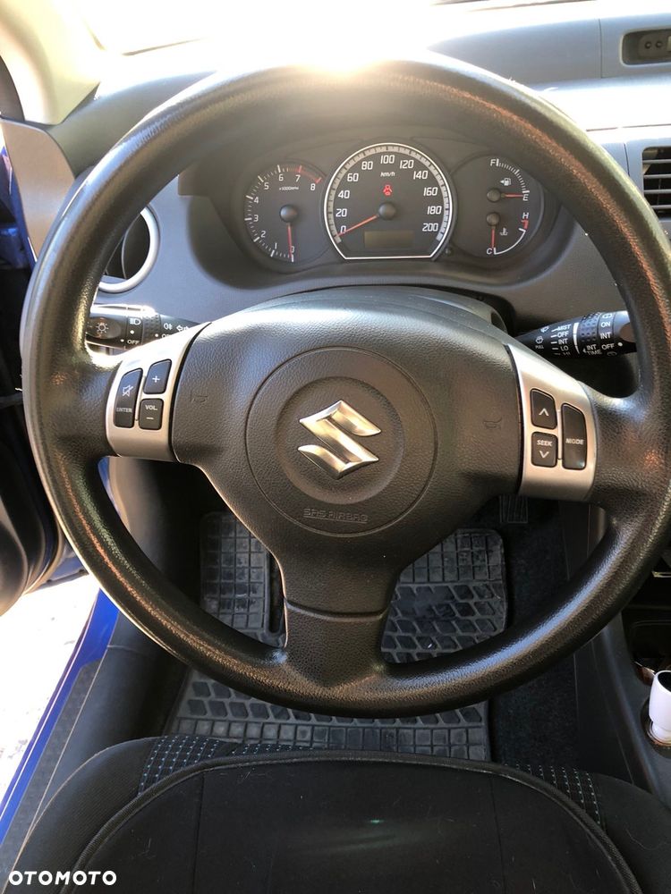 Suzuki Swift 1.3 Comfort - 12