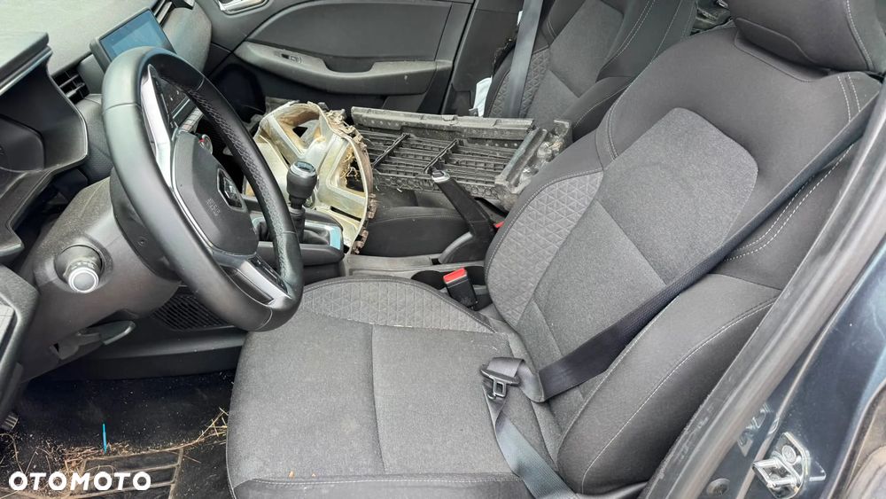 Renault Clio 1.0 TCe Intens - 13