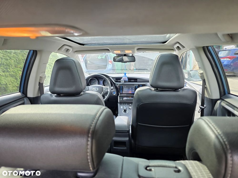 Toyota Auris Hybrid 135 Prestige - 18