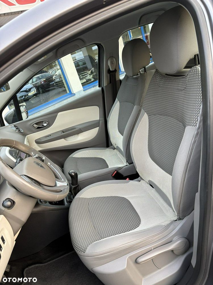 Renault Captur - 13