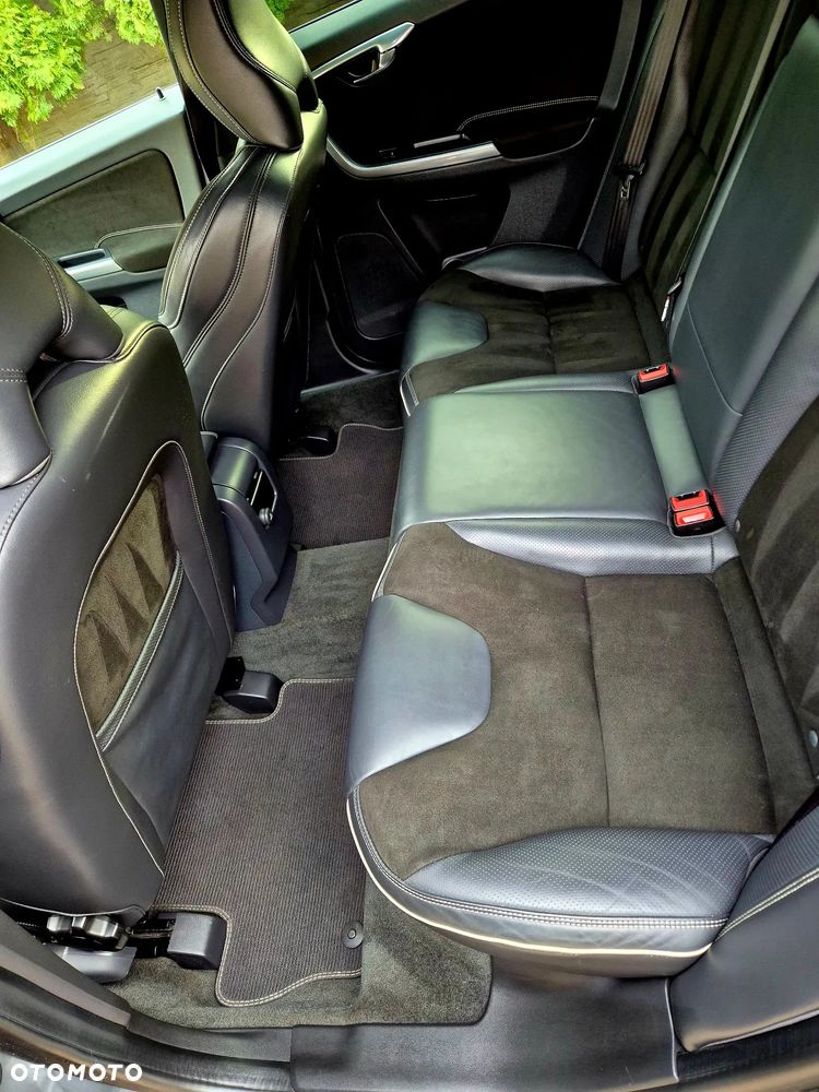 Volvo XC 60 - 12