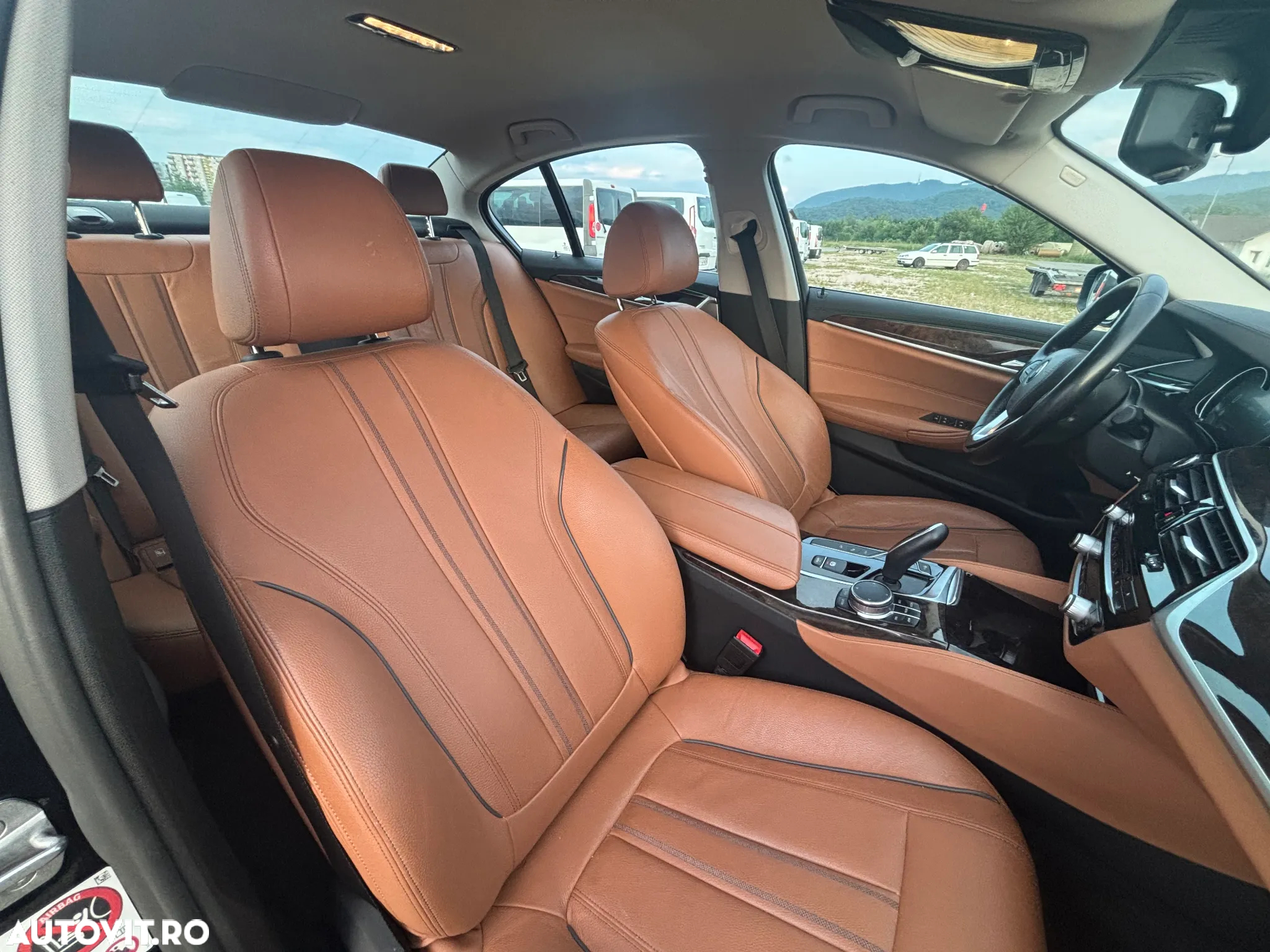 BMW Seria 5 530e iPerformance Aut. Luxury Line - 38
