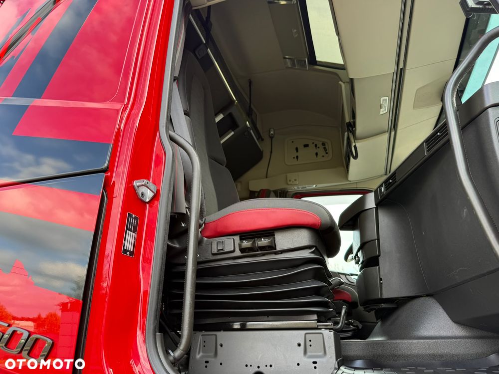 Volvo FH500 EURO 6/XENON/ON1380L/KLIMA.POSTOJOWA/SERWIS - 29