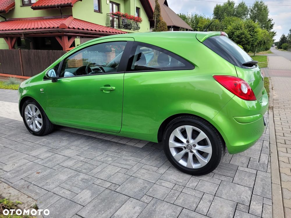 Opel Corsa 1.4 16V Active - 3