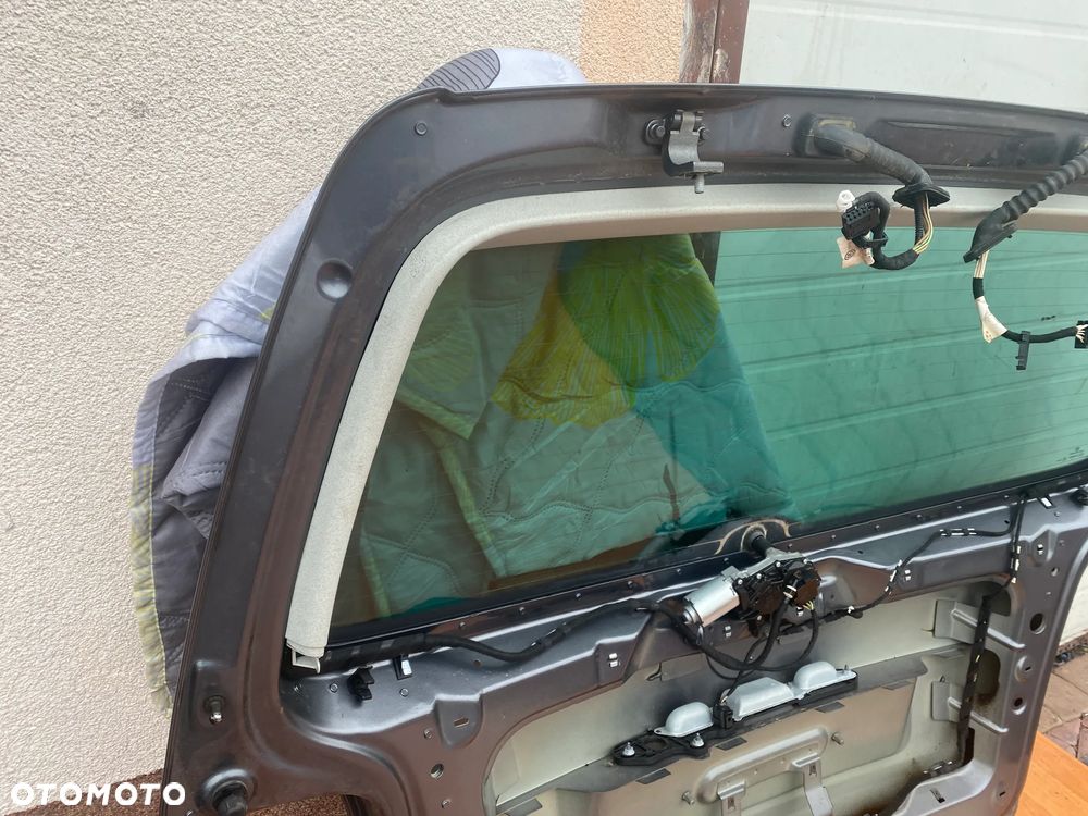 KLAPA TYLNA VOLKSWAGEN VW TOURAN I 03-10 - 13