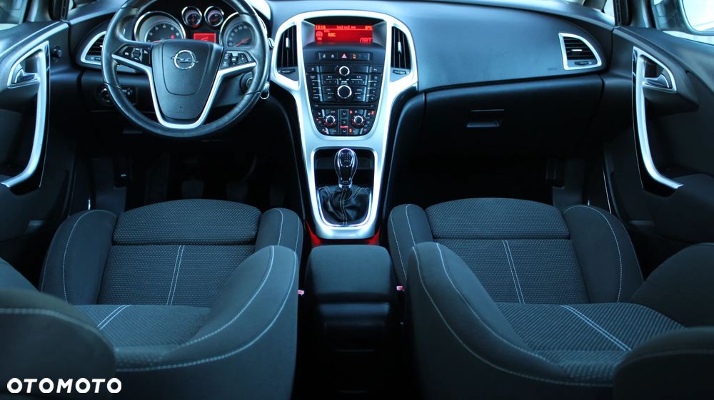 Opel Astra 1.8 Cosmo - 3