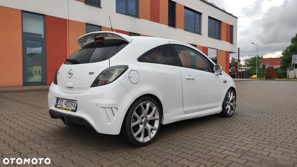 Opel Corsa 1.6 Turbo OPC - 5