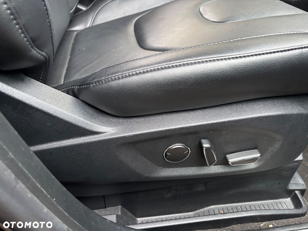 Ford Edge - 19