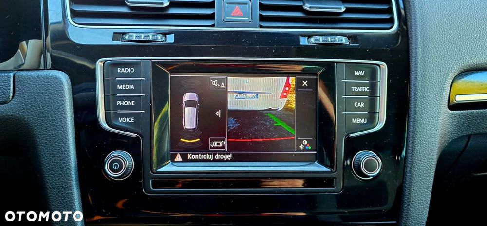 Volkswagen Golf Variant 1.6 TDI BlueMotion Technology Comfortline - 14