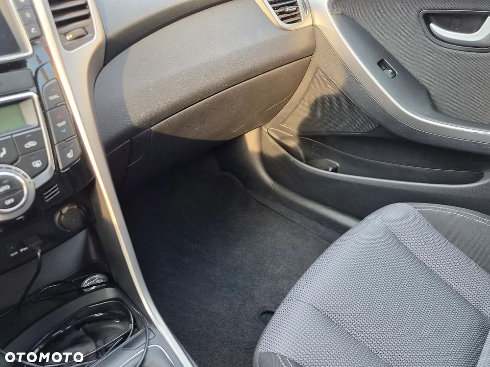 Hyundai i30 1.6 CRDI Intro Edition - 20