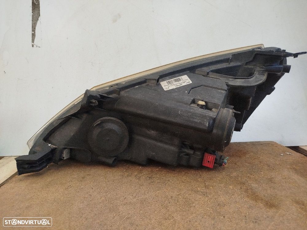 Farol/ Otica Dianteiro Dto Citroën Jumpy Caixa - 2