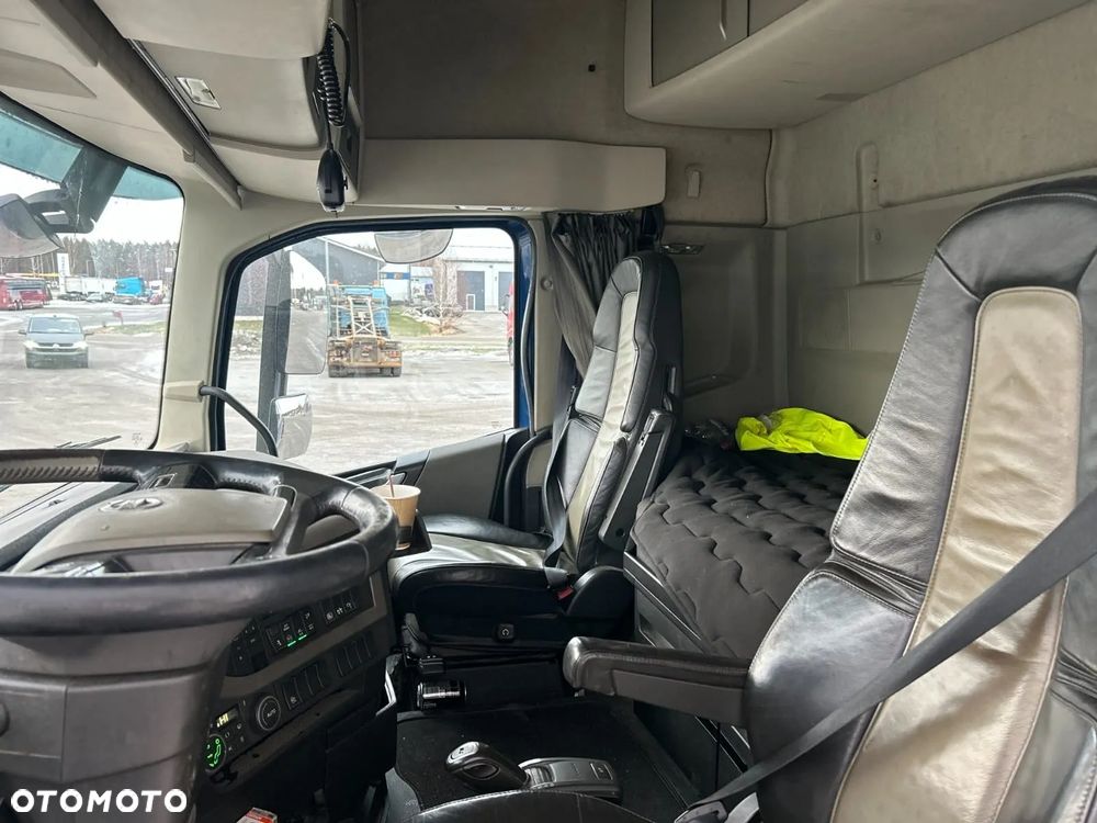 Volvo FH 460 8x2 HIAB 1055 E-8 HIPRO, PK 100 002, olbrzymi HDS - 4