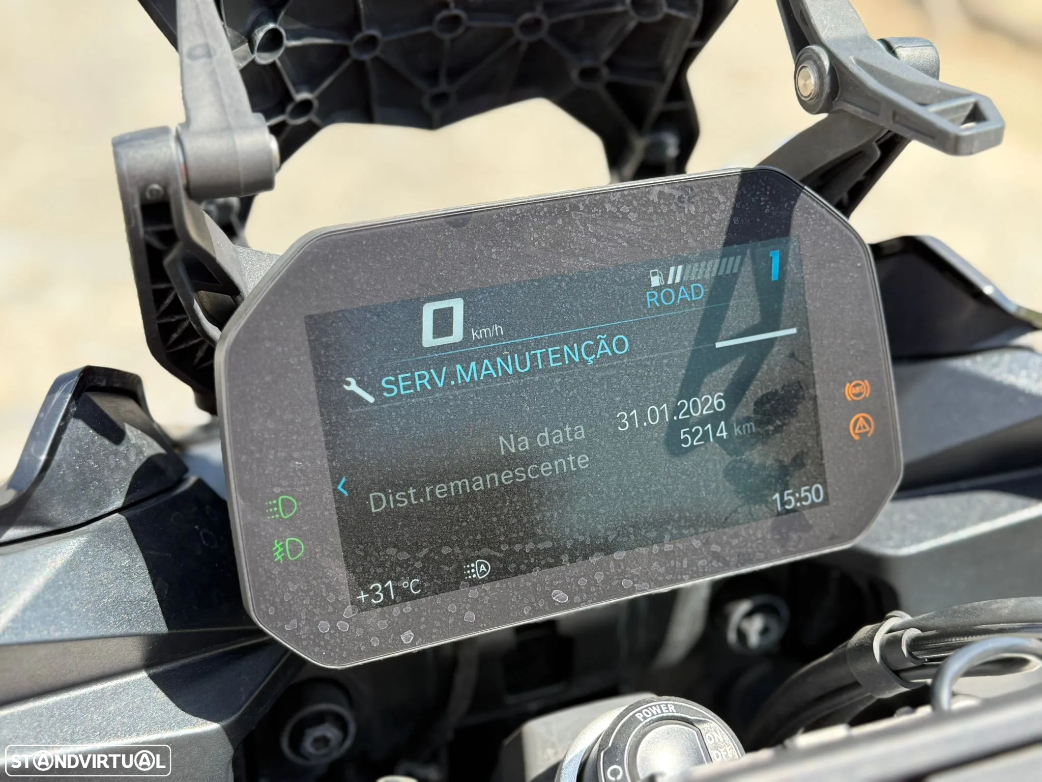 BMW F 900 XR 35 KW - TripleBlack - 13