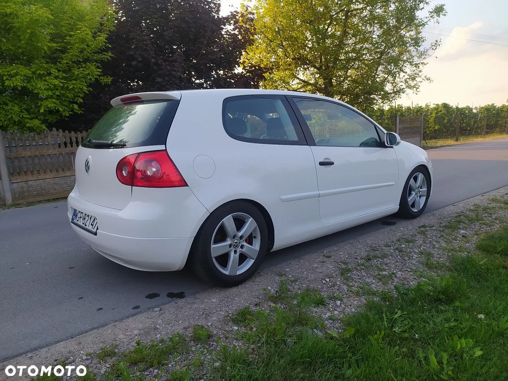Volkswagen Golf 1.4 FSI Sportline - 35