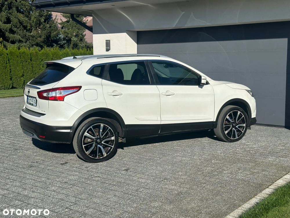 Nissan Qashqai 1.6 DIG-T 360 - 9