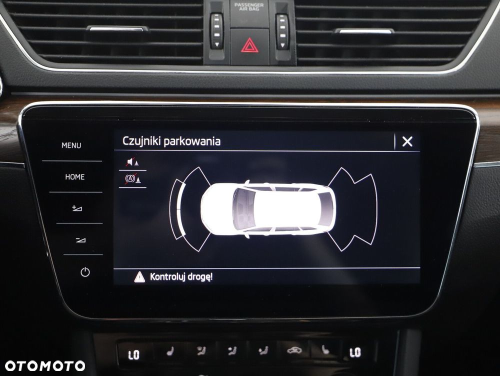 Skoda Superb 2.0 TDI SCR 4x4 Scout DSG - 19