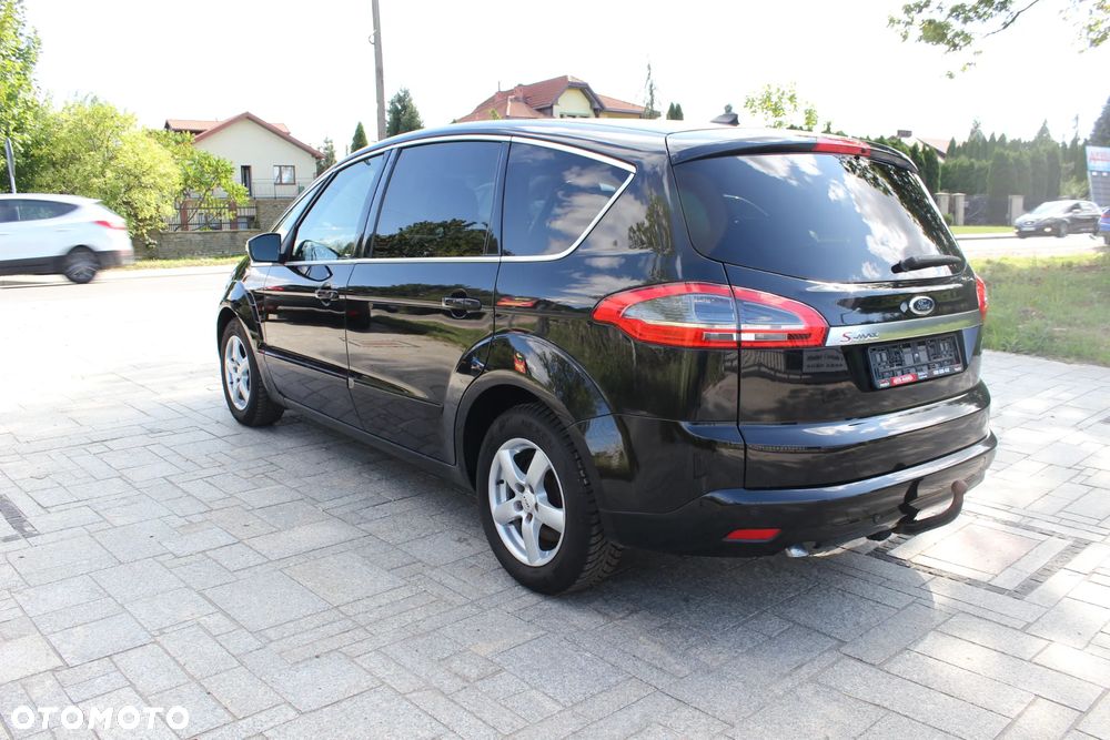 Ford S-Max 2.0 TDCi DPF Champions Edition - 4
