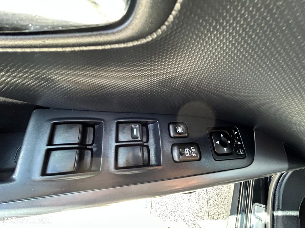 Mitsubishi Outlander 2.0 DI-D Intense+ 4WD - 26