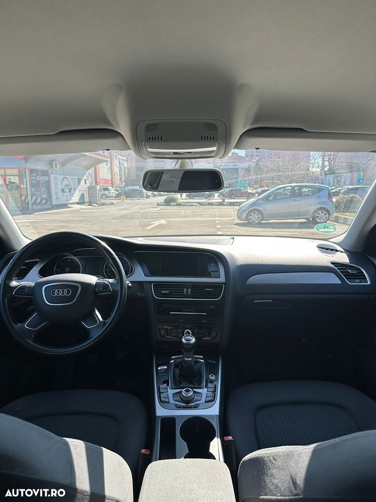 Audi A4 2.0 TDI B8 - 7