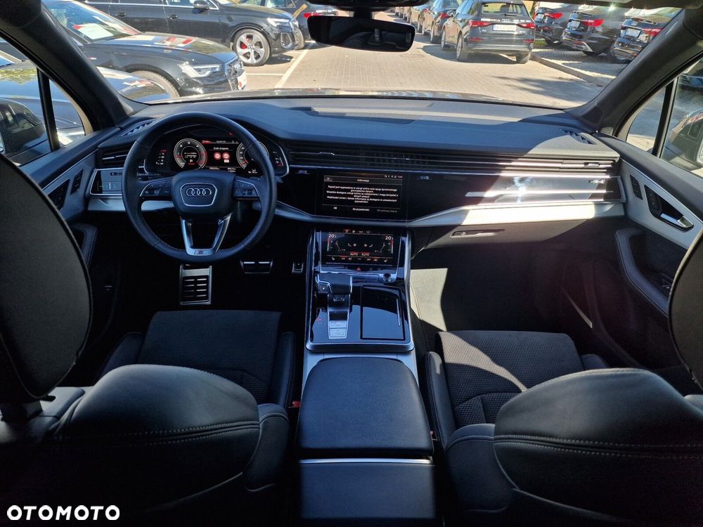 Audi Q7 - 21