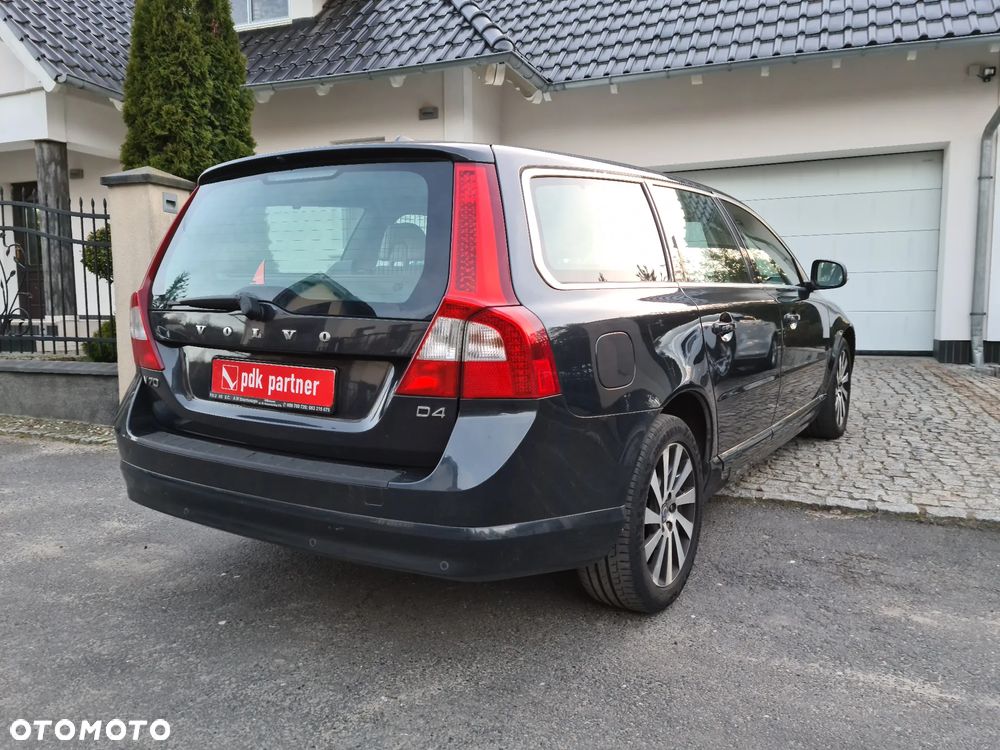 Volvo V70 D3 Summum - 18