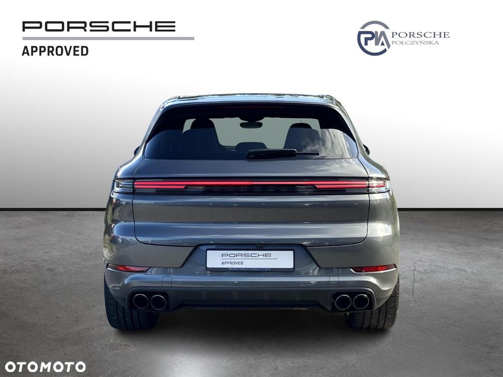 Porsche Cayenne - 4