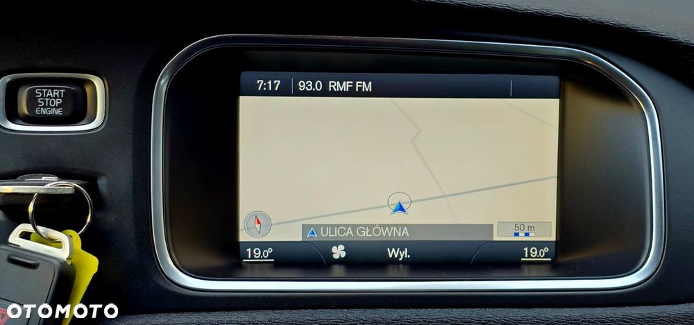 Volvo V40 D2 Momentum - 14