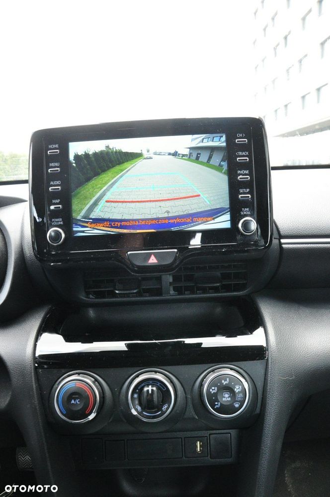 Toyota Yaris Cross - 15