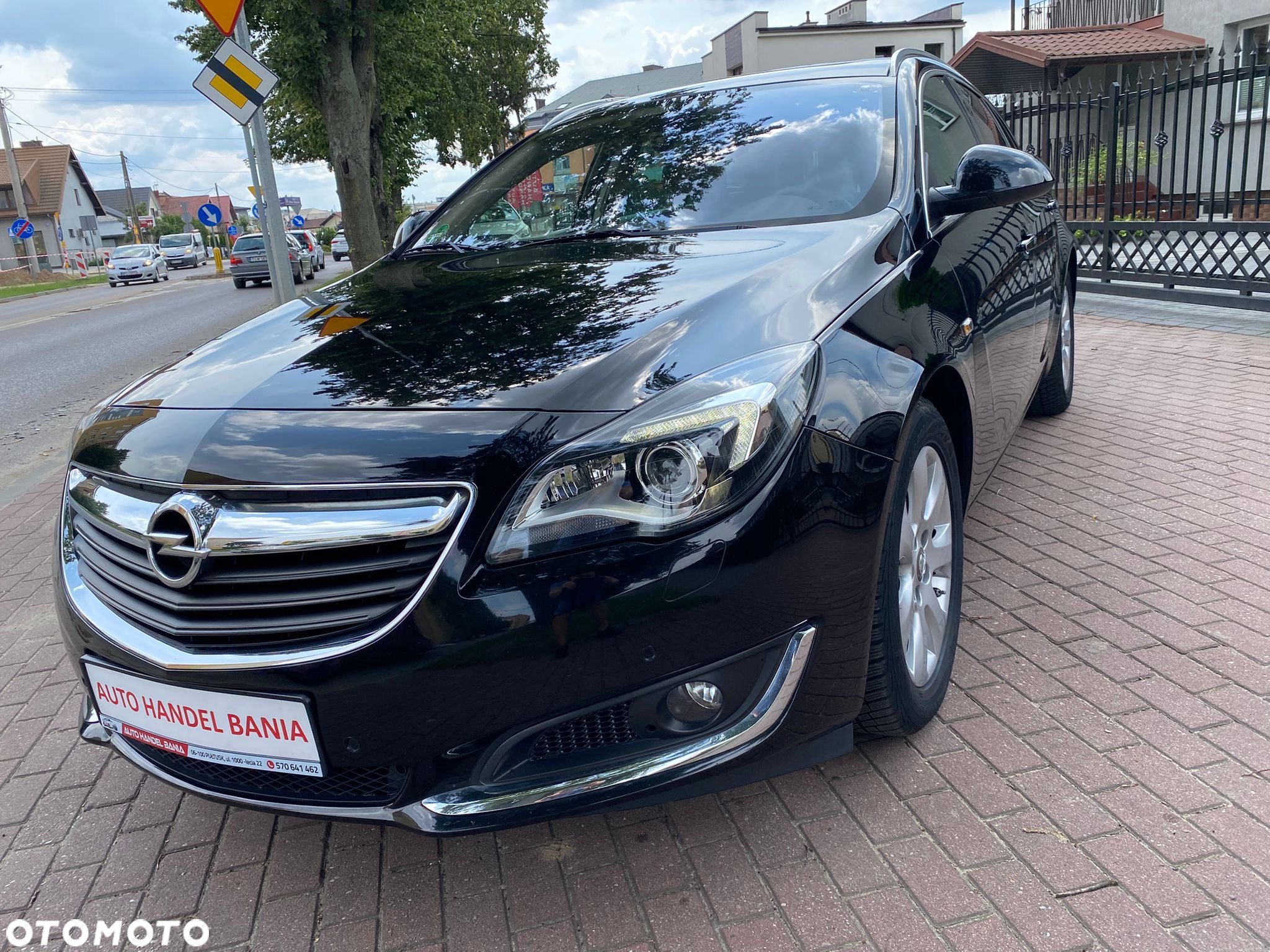 Opel Insignia 1.6 CDTI Sports Tourer ecoFLEXStart/Stop Business Edition - 2