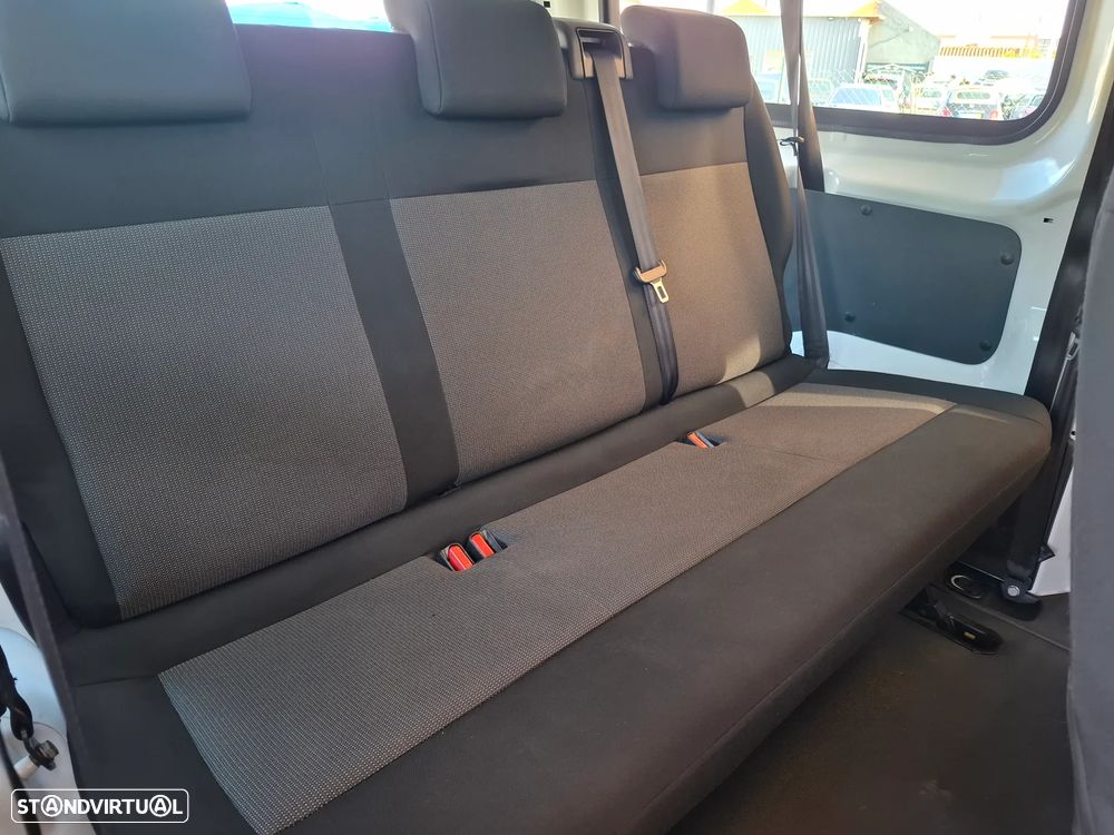 Opel Vivaro 1.5 CDTi L3H1 Essentia - 30