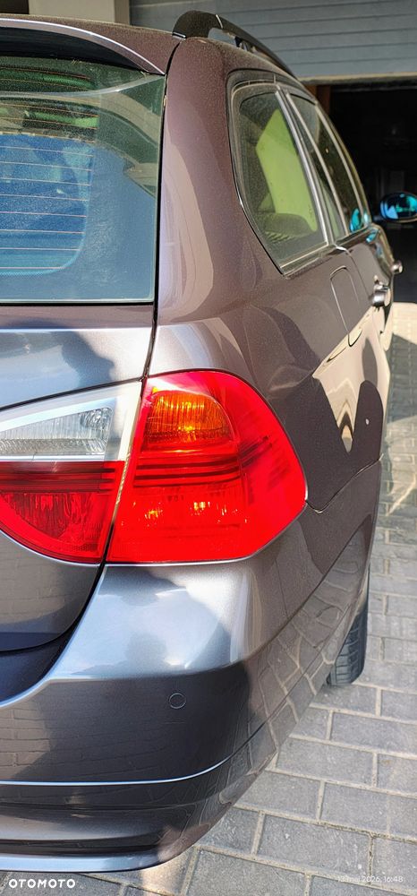 BMW Seria 3 - 17